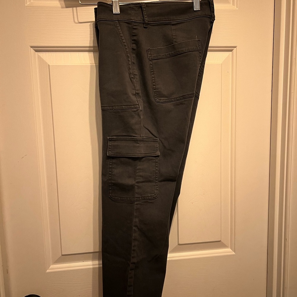 Loft Petite Khaki Cargo Crop Pants